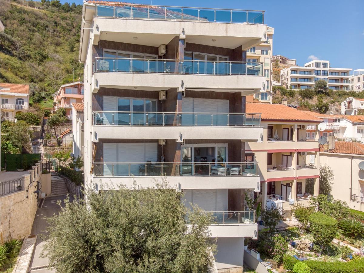 Apartment With A View Budva Buitenkant foto