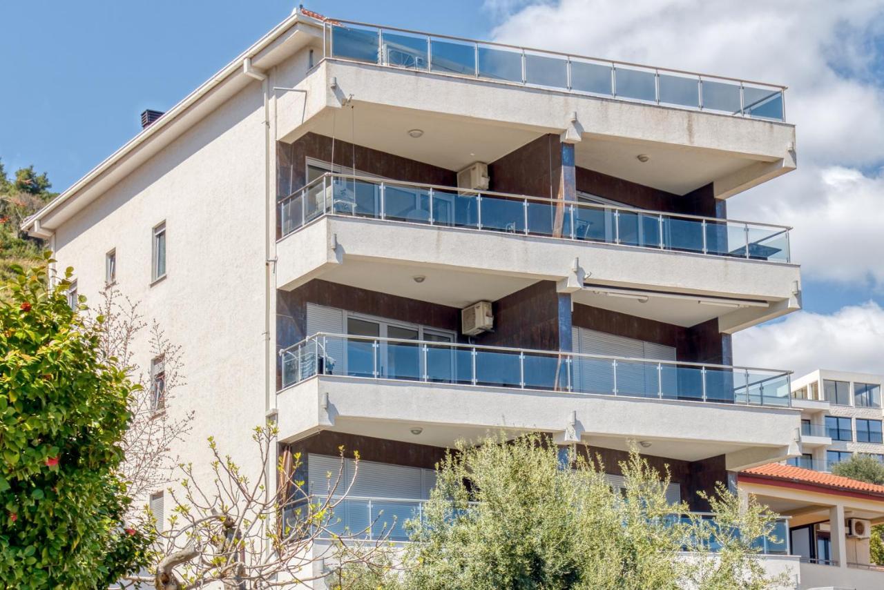 Apartment With A View Budva Buitenkant foto